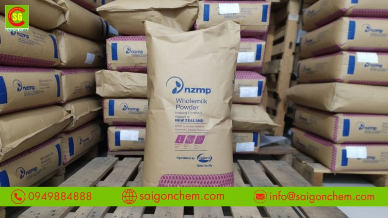 Khái niệm và vai trò của bột sữa béo nguyên kem trong sản xuất thực phẩm