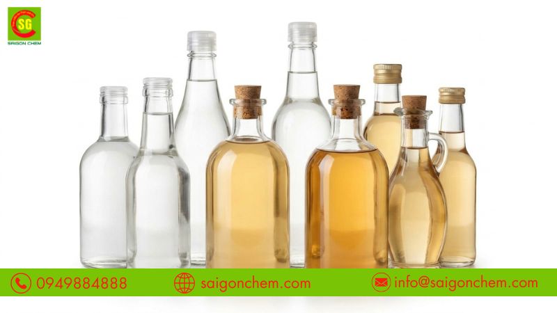 Axit acetic tạo vị chua đặc trưng cho giấm ăn